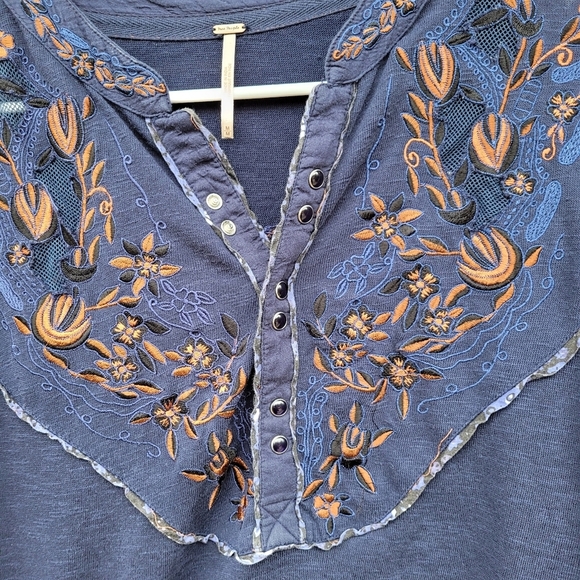 Free People Sundance Embroidered Henley Top - Picture 6 of 8